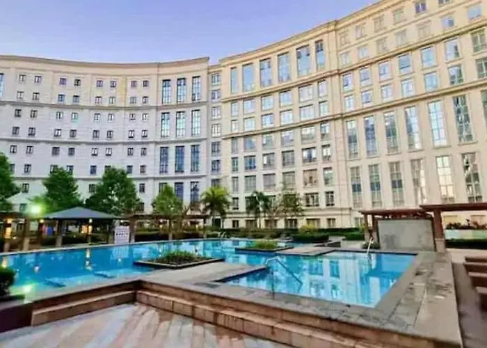 Apartment Eighty One Newport Blvd Near Naia3 -2e