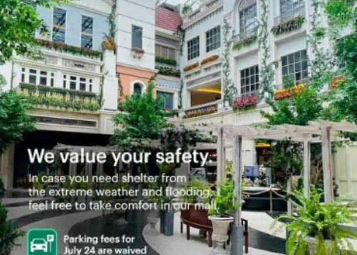 Eighty One Newport Blvd Near Naia3 -2e * Manila